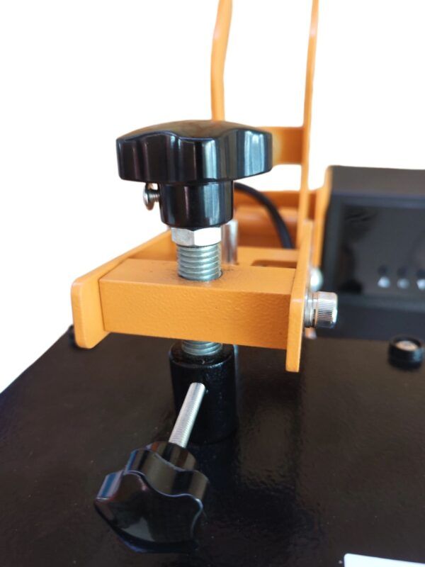 Plancha manual para gorras Beinsen GANTE - Imagen 3