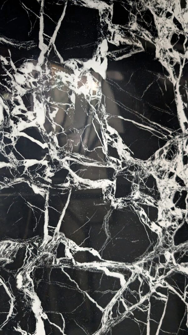 Placa Efecto Mármol Negro Portoro - Imagen 2